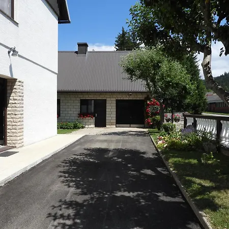Apartment Zimski San *